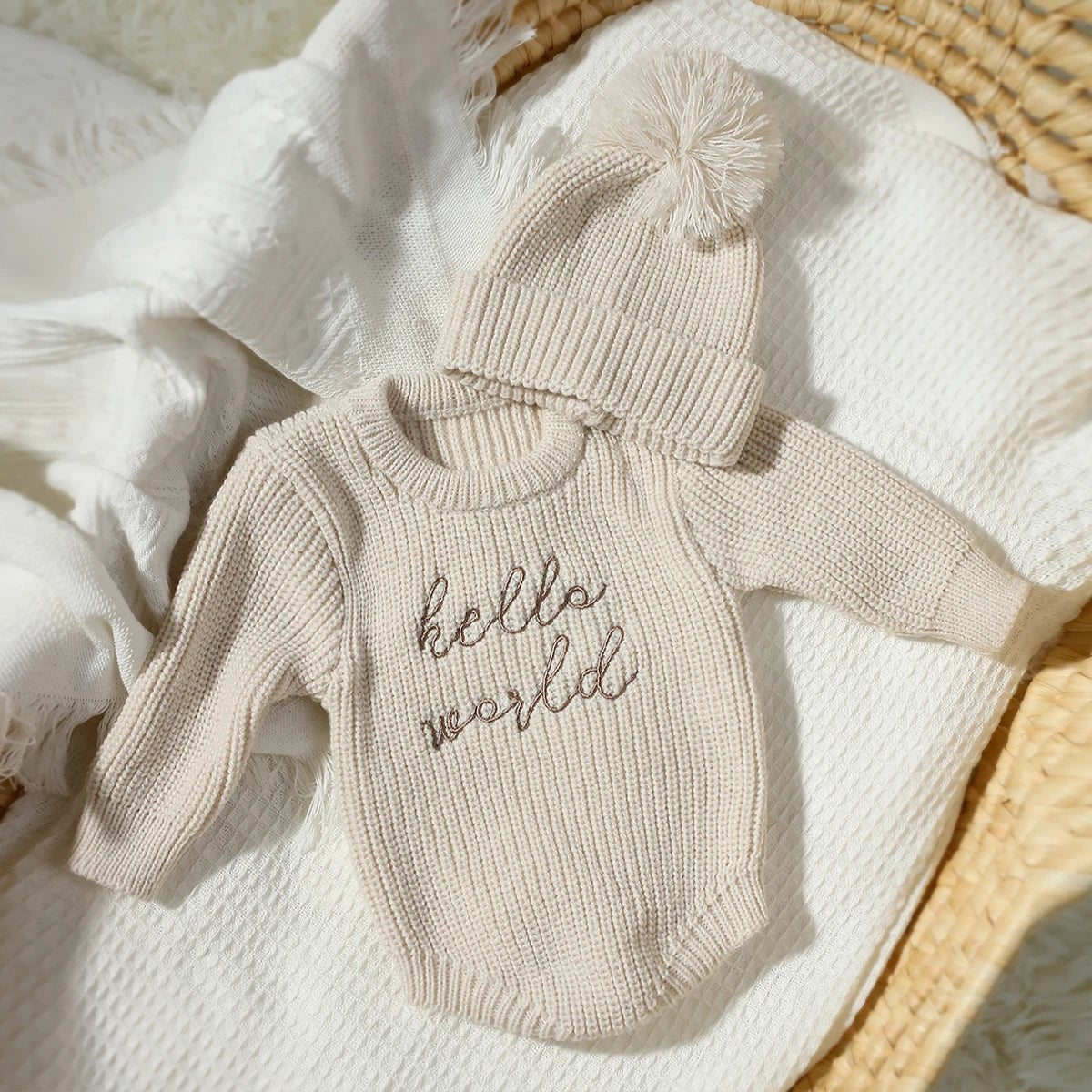 Newborn Photography Romper with Matching Pomp Hat Baby Boy Girl Sweater Outfits for Photo Shooting