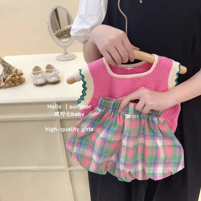 Girl's Pink Knitted Plaid Bud Shorts Two-piece Set